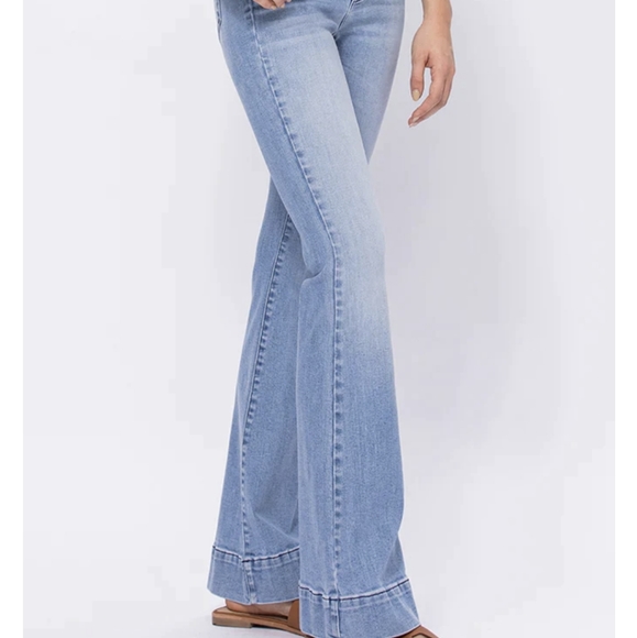 HIDDEN Ultra Flare Jeans - Picture 2 of 6